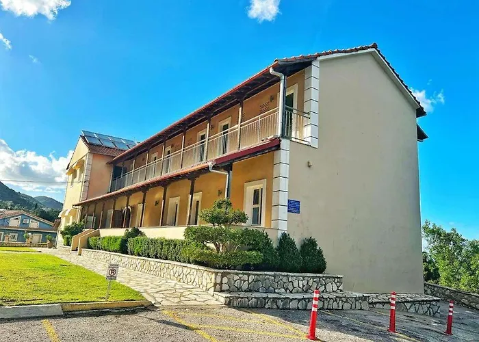 Hotel Sunrise Lefkada 2*