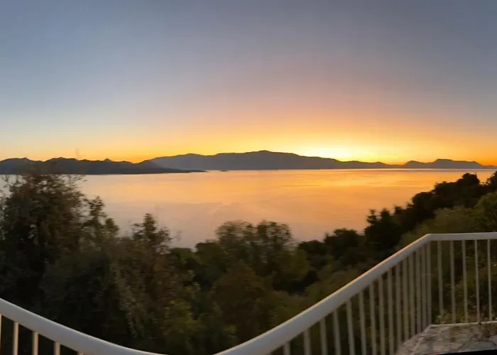 Sunrise Lefkada 2* Nikiana